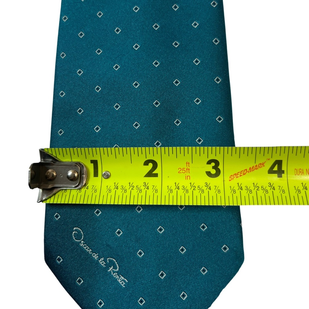 Vintage Oscar de la Renta Tie - Picture 5 of 5